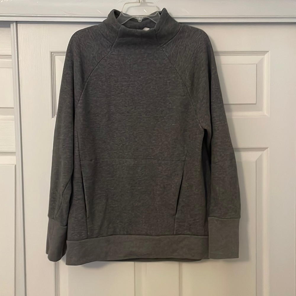 Fabletics mock neck tunic